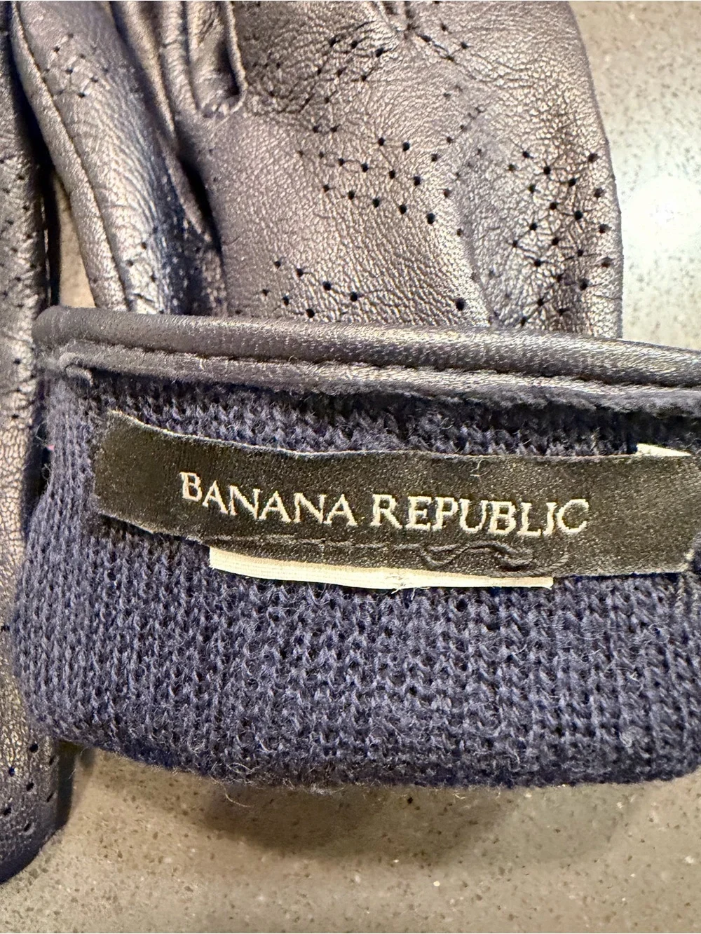 Banana Republic classic banana